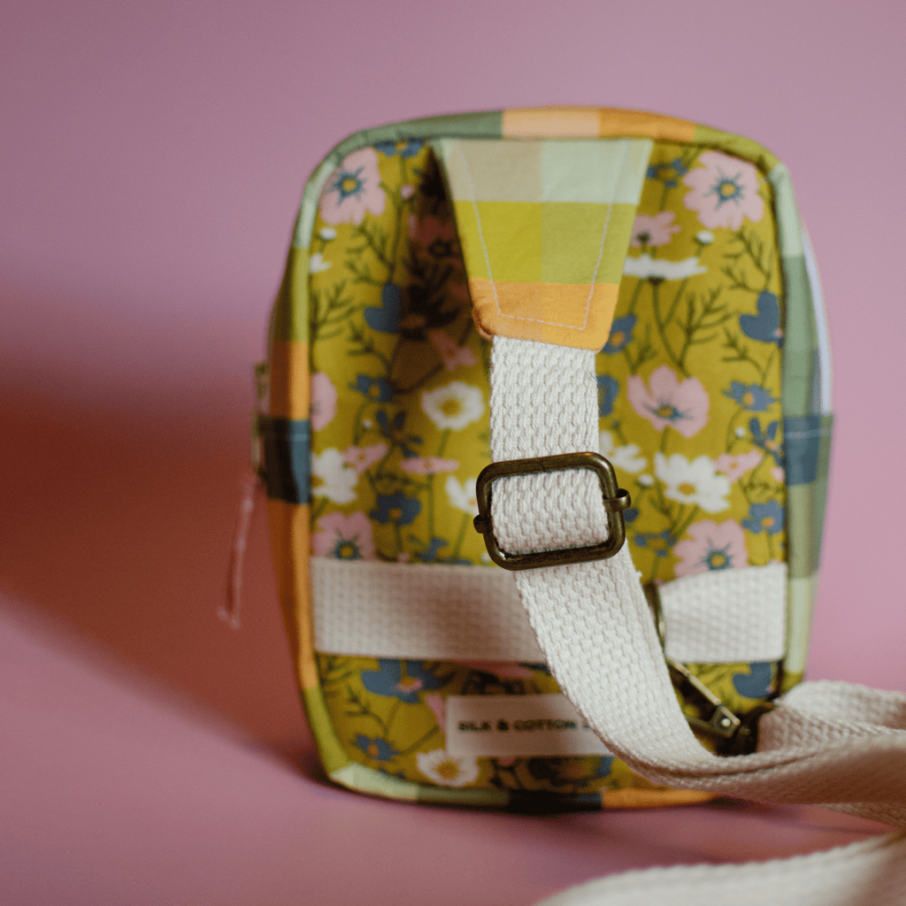 Sling Pack - Wildflowers